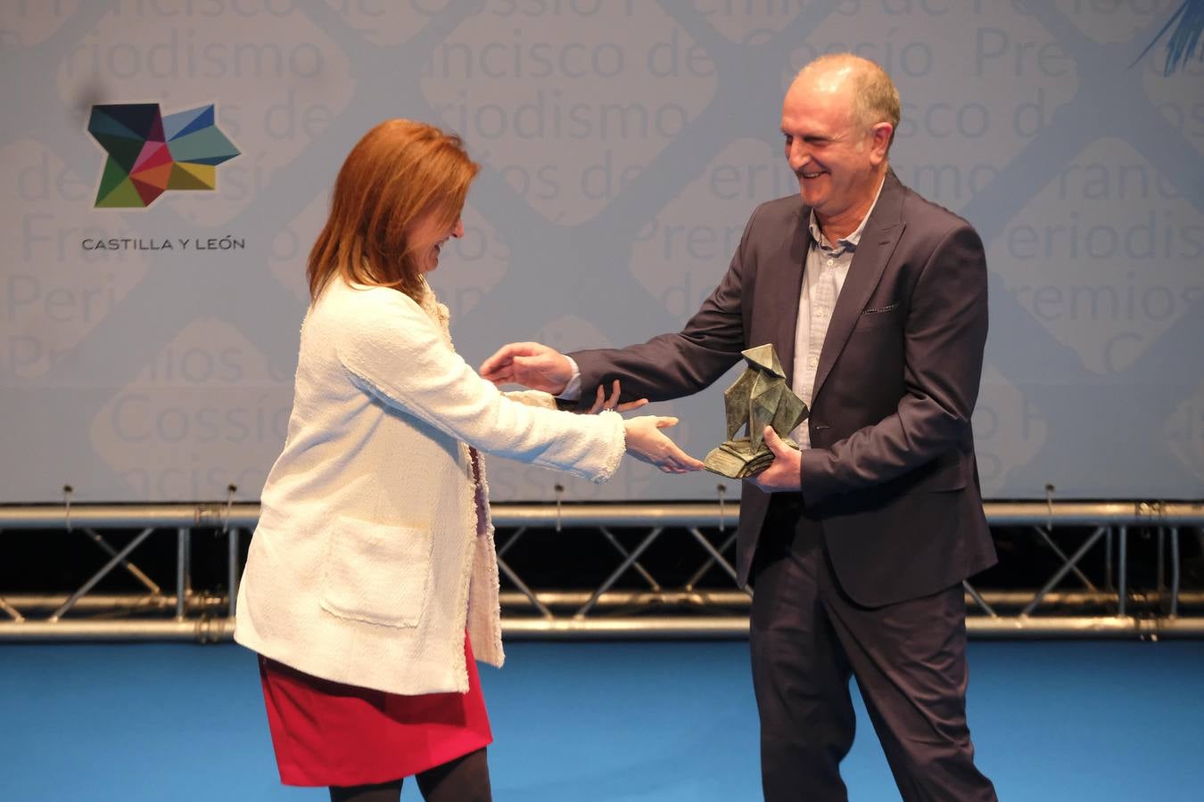 Fotos: Entrega de los Premios de Periodismo Francisco de Cossío