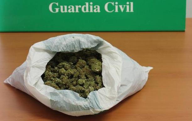 Droga intervenida por la Guardia Civil. 