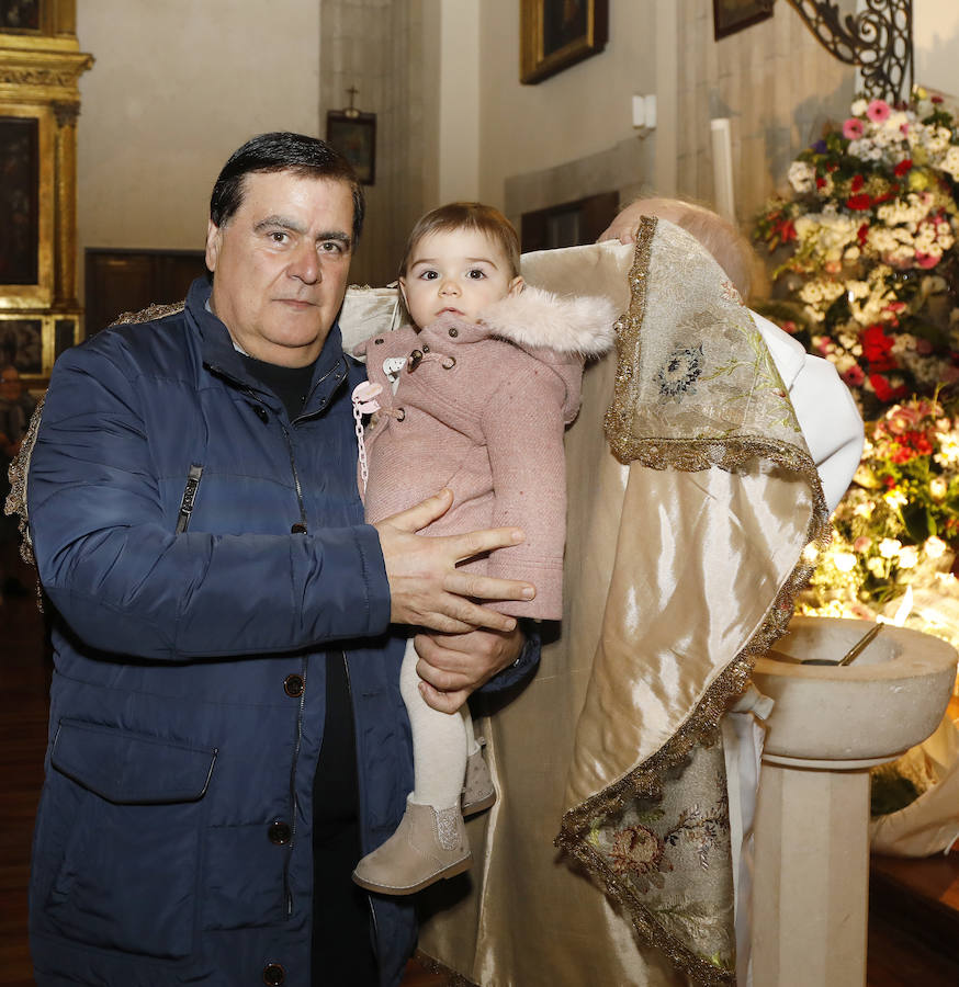 Fotos: Bendición bajo el manto de la patrona