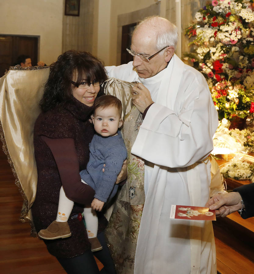 Fotos: Bendición bajo el manto de la patrona