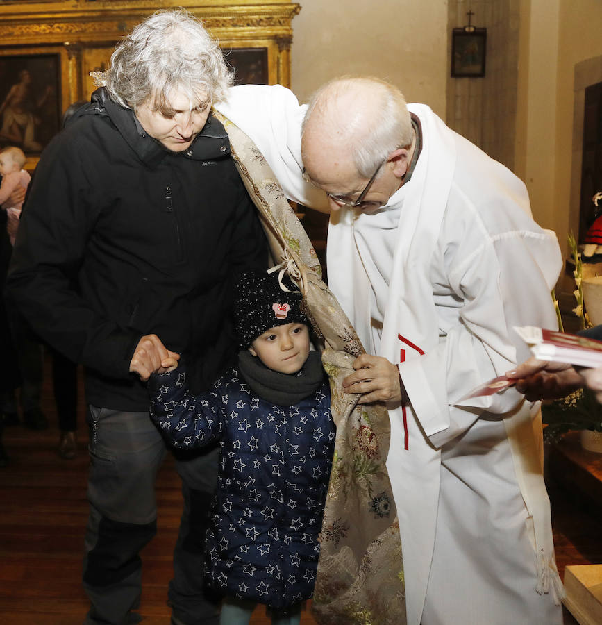 Fotos: Bendición bajo el manto de la patrona