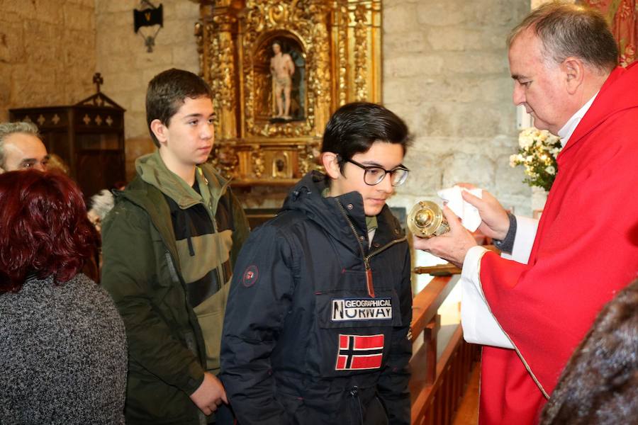 Fotos: Hornillos de Cerrato venera a San Blas