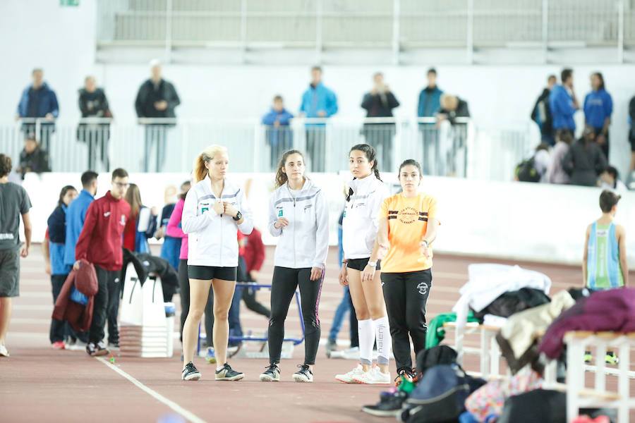 Fotos: El Provincial de pista cubierta en Salamanca llena la Gil Pérez (4/4)