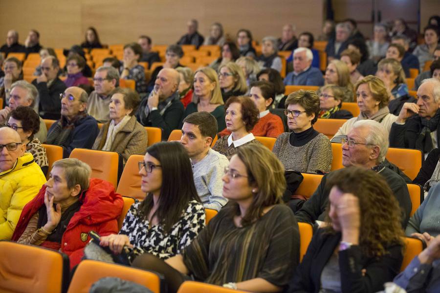 lLas especialistas del Instituto Oncológico Recoletas despejaron de forma didáctica muchas dudas que existen sobre esta enfermedad.