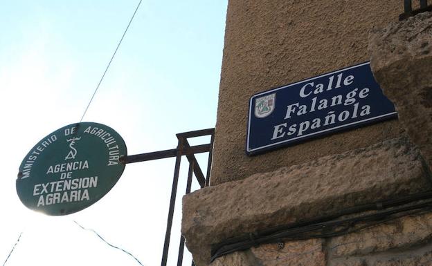 Calle Falenge Española en Cantalejo, Segovia.