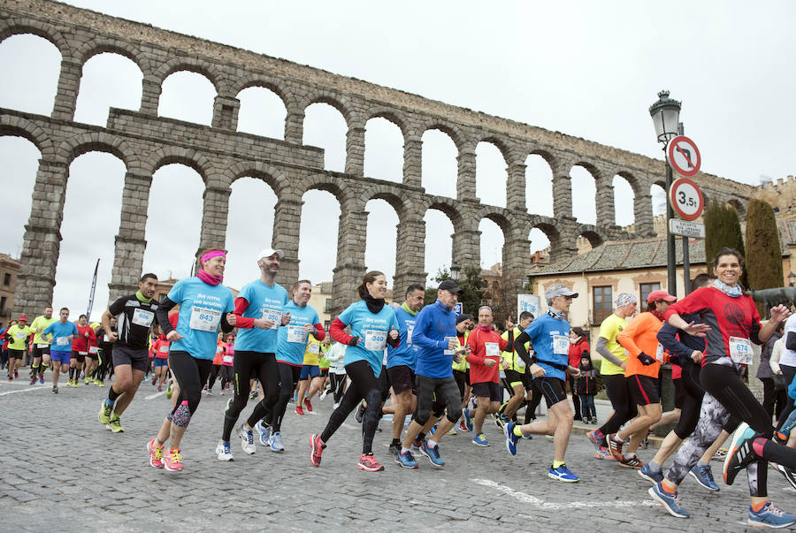 Fotos: VIII Edición de la Carrera Monumental de Segovia