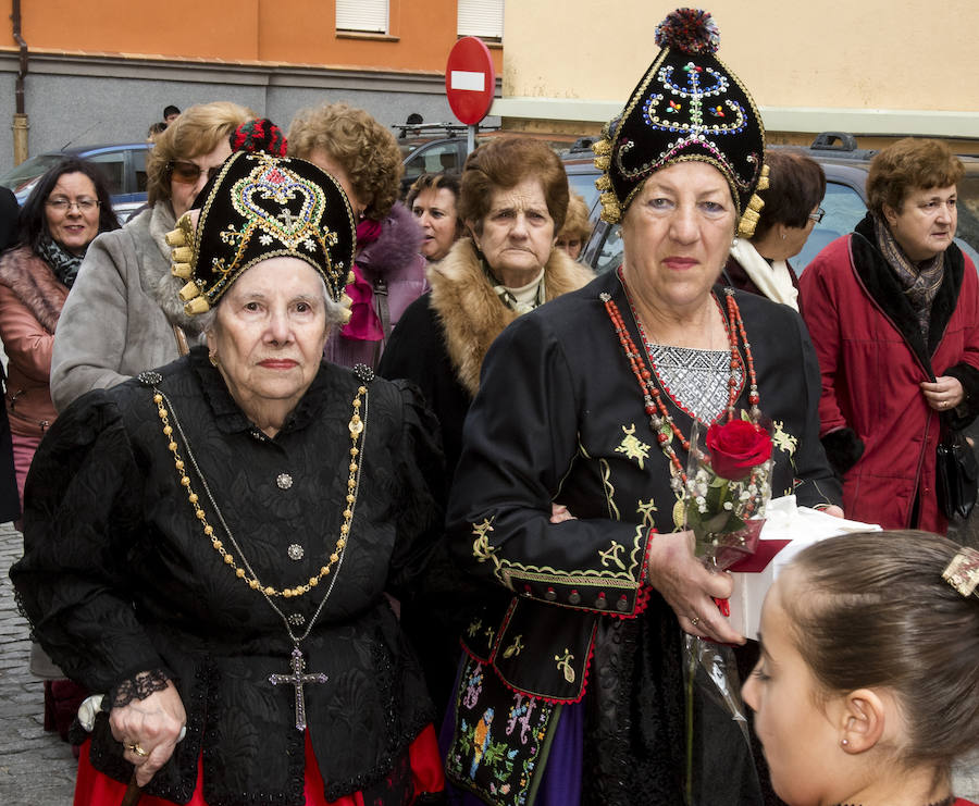 Fotos: El barrio de San José celebra Santa Águeda