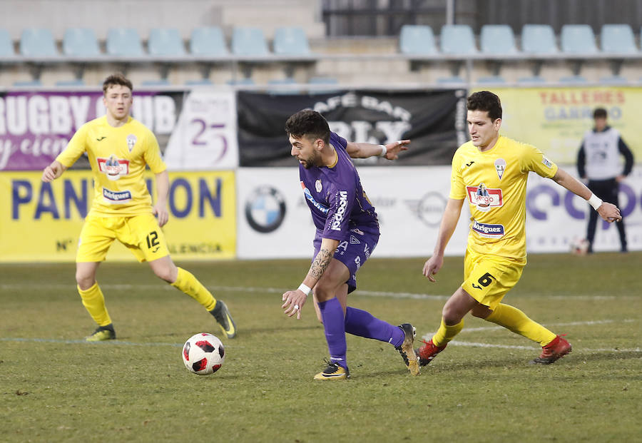 Fotos: Palencia Cristo Atlético 2 - 1 La Bañeza