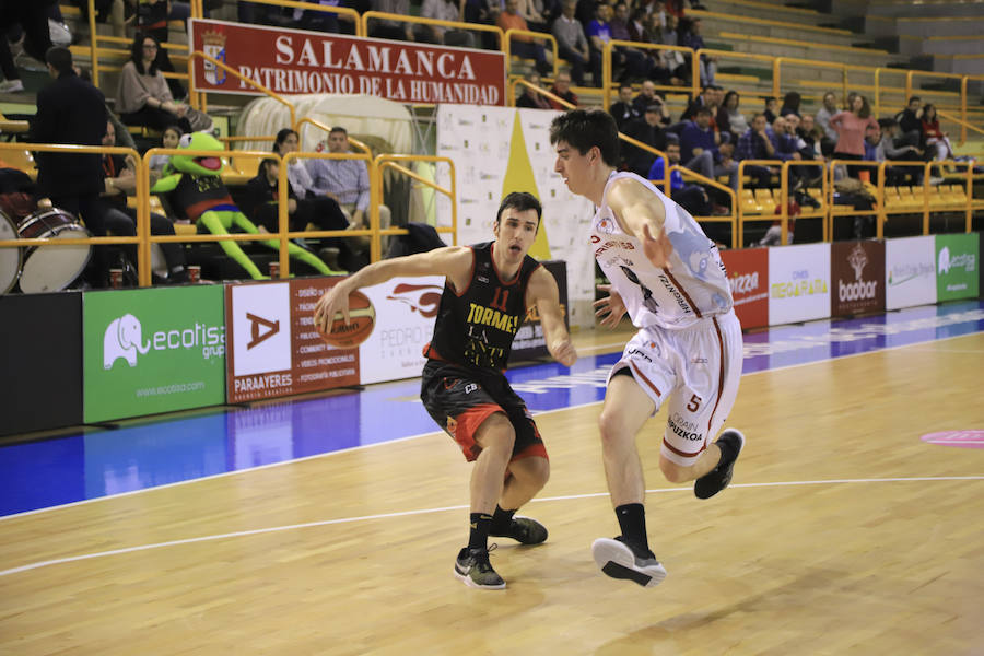 Fotos: CB Tormes vs Juaristi (40-71)