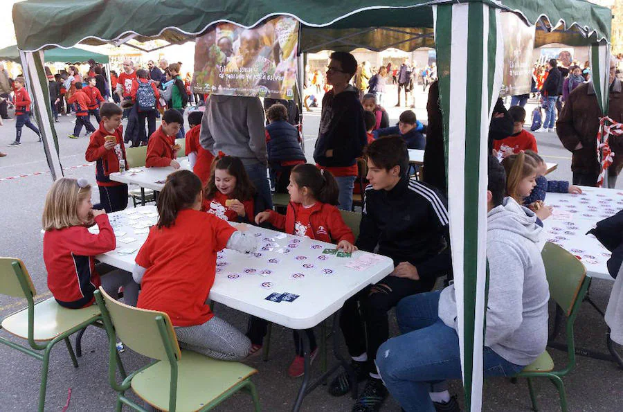 Fotos: Semana Solidaria en el colegio Claret de Segovia