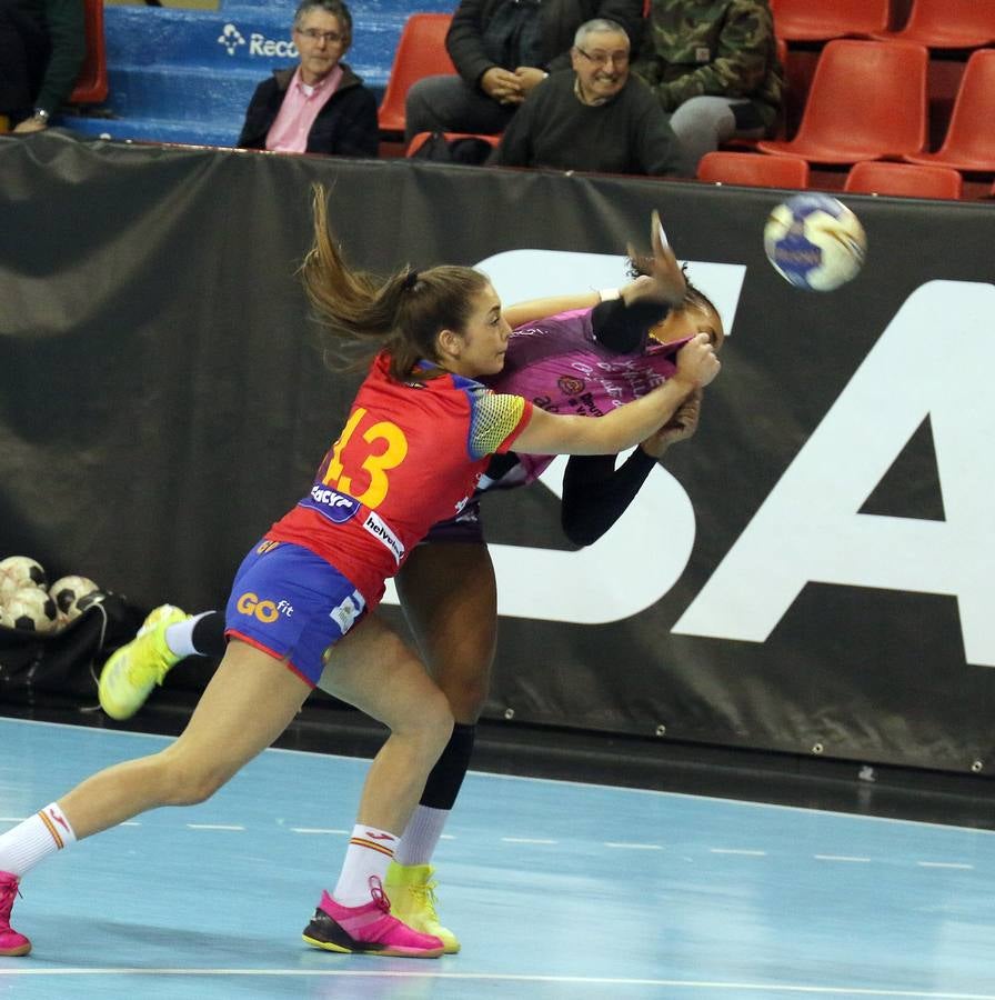 El equipo de Miguel Ángel Peñas ofreció una buena imagen de cara al partido del viernes ante el KH-7 Granollers