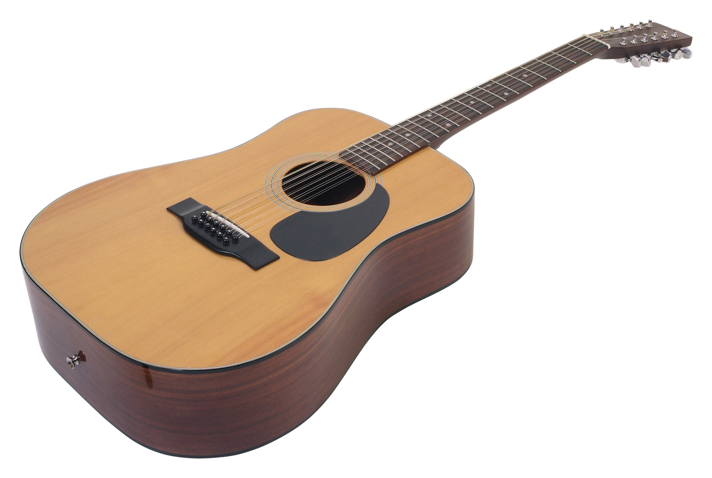 Guitarra española. La guitarra clásica de 6 cuerdas tal y como la conocemos hoy se desarrolló en España entre el siglo XIII y el siglo XVIII como una modificación de la antigua vihuela. El luthier Antonio de Torres está considerado como el inventor de la guitarra actual tanto flamenca como clásica. Se le conoce también como el 'Padre de la guitarra'.