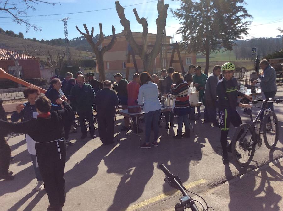 Fotos: Robladillo celebra su tradicional matanza