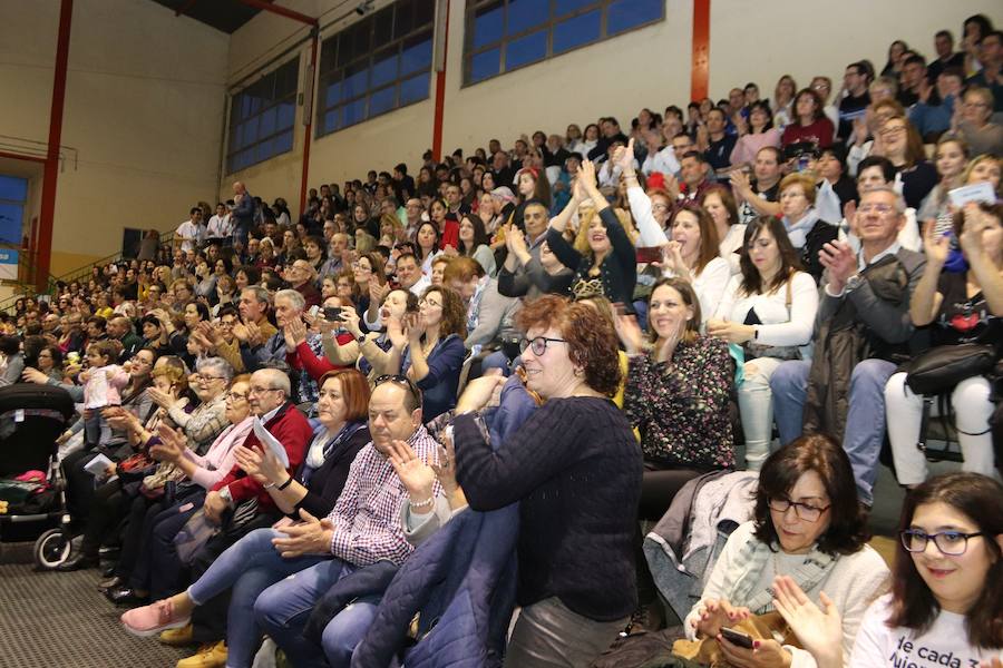 Fotos: Festival solidario de Manos Unidas en Cuéllar