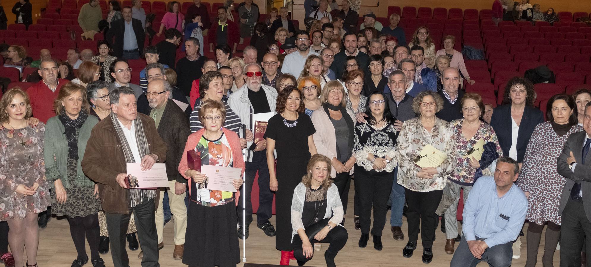 El centro cívico José Luis Mosquera acogió ayer el acto presidido por el alcalde de la ciudad, Óscar Puente