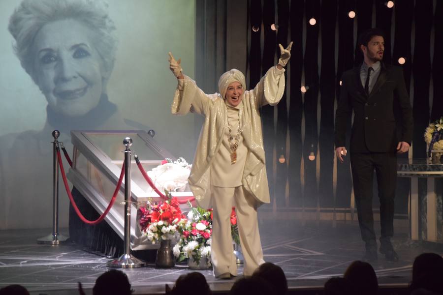 Fotos: Concha Velasco, premio AMGu de honor en Guardo