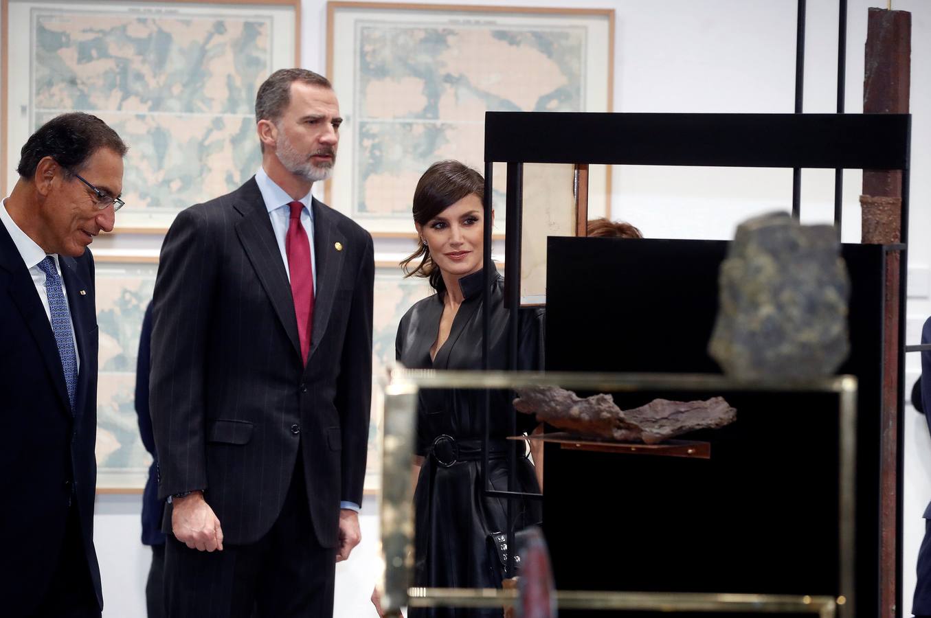 Don Felipe y doña Letizia asistieron hoy a la apertura de la Feria Internacional de Arte Contemporáneo ARCO en el recinto ferial IFEMA de Madrid, con Perú como país invitado en esta edición
