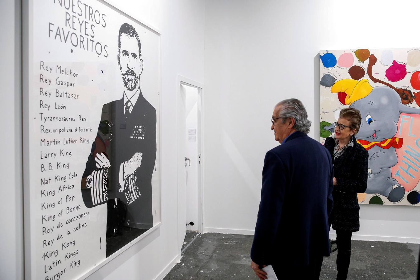 Don Felipe y doña Letizia asistieron hoy a la apertura de la Feria Internacional de Arte Contemporáneo ARCO en el recinto ferial IFEMA de Madrid, con Perú como país invitado en esta edición