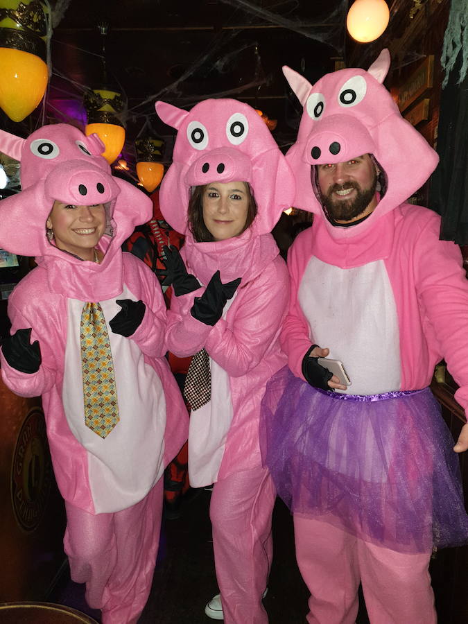 Fotos: Aguilar luce sus primeros y originales disfraces en el Carnaval de la Galleta