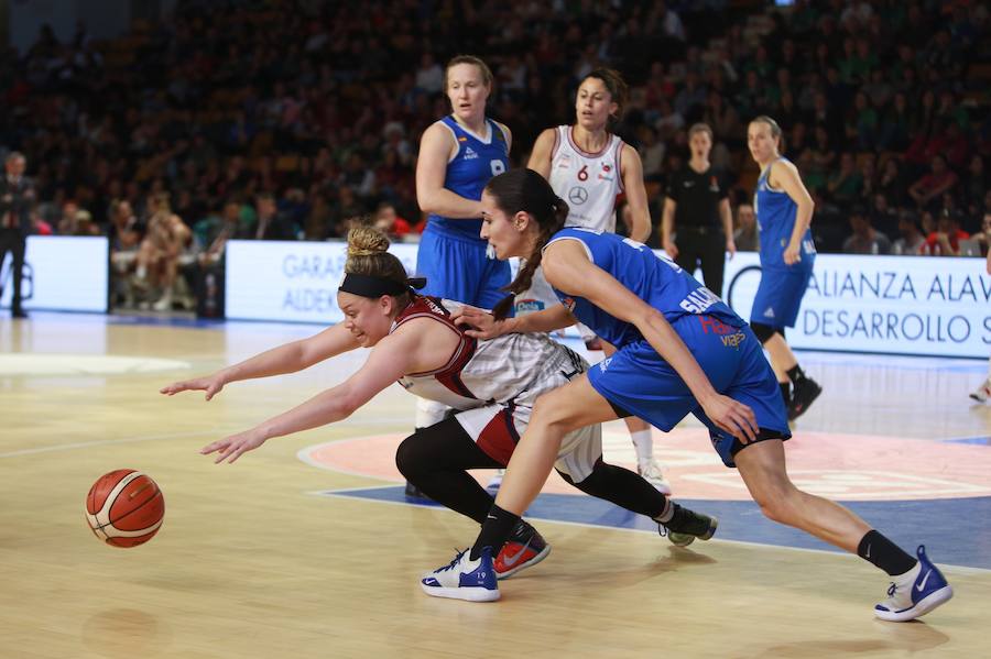 Fotos: CB Avenida 74-46 Gernika y defenderá su título ante Girona