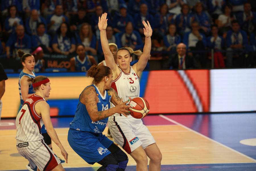 Fotos: CB Avenida 74-46 Gernika y defenderá su título ante Girona