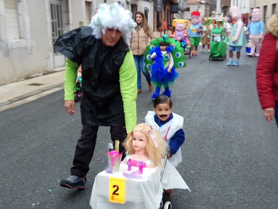 Fotos: Defile de Carnaval en Velilla