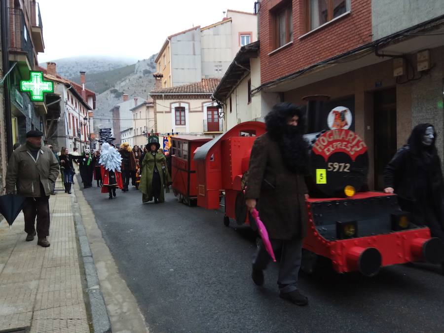 Fotos: Defile de Carnaval en Velilla