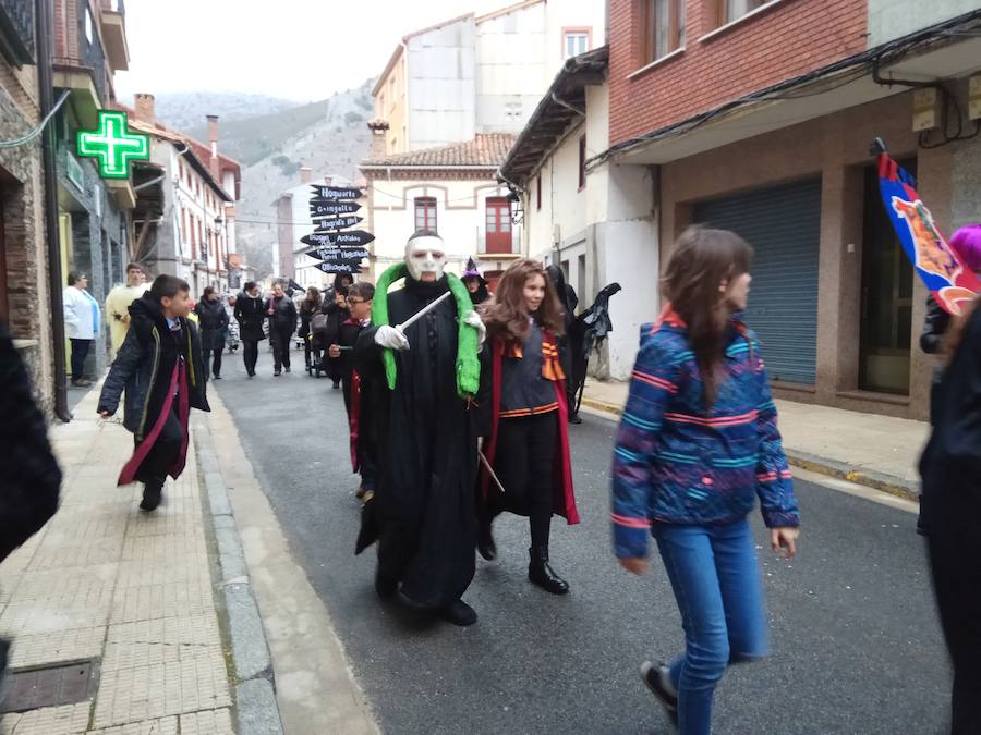 Fotos: Defile de Carnaval en Velilla