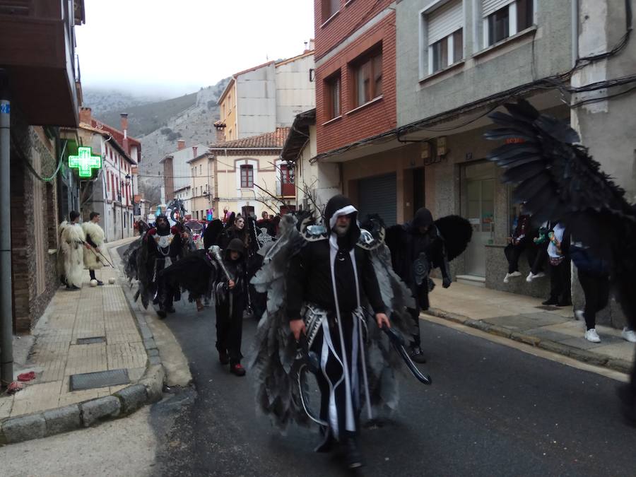Fotos: Defile de Carnaval en Velilla
