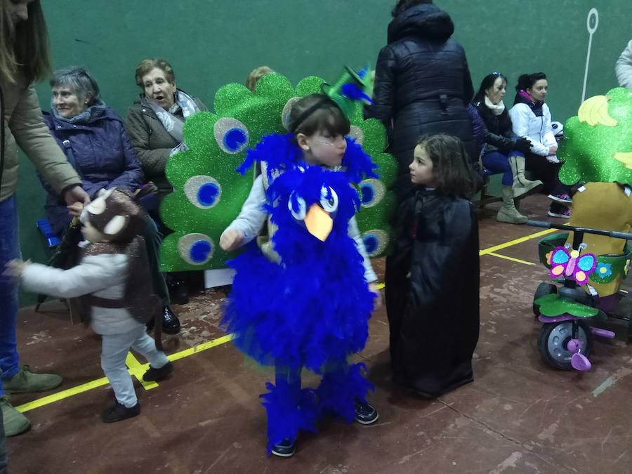 Fotos: Defile de Carnaval en Velilla