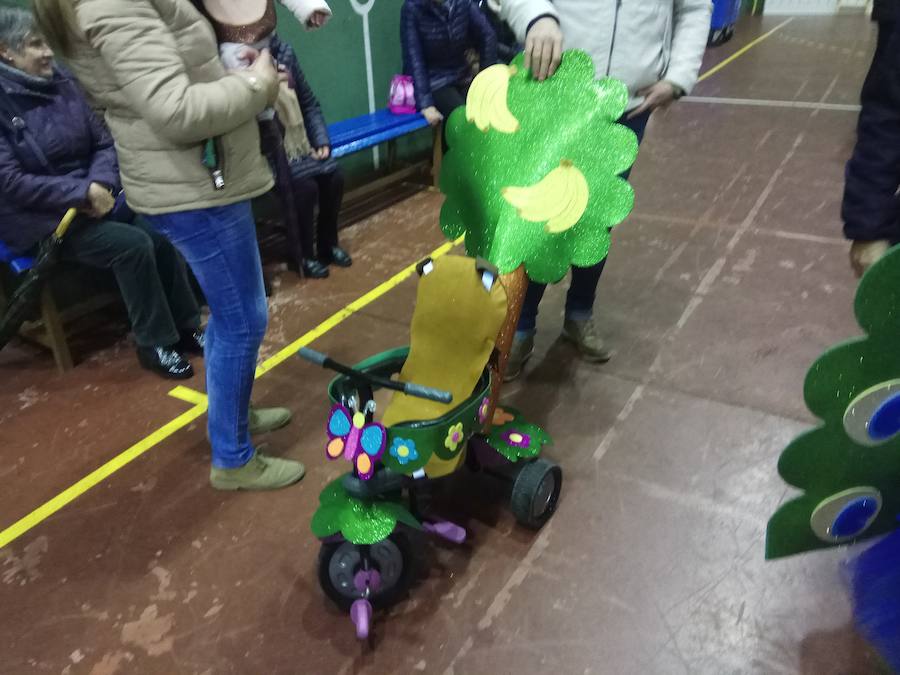 Fotos: Defile de Carnaval en Velilla