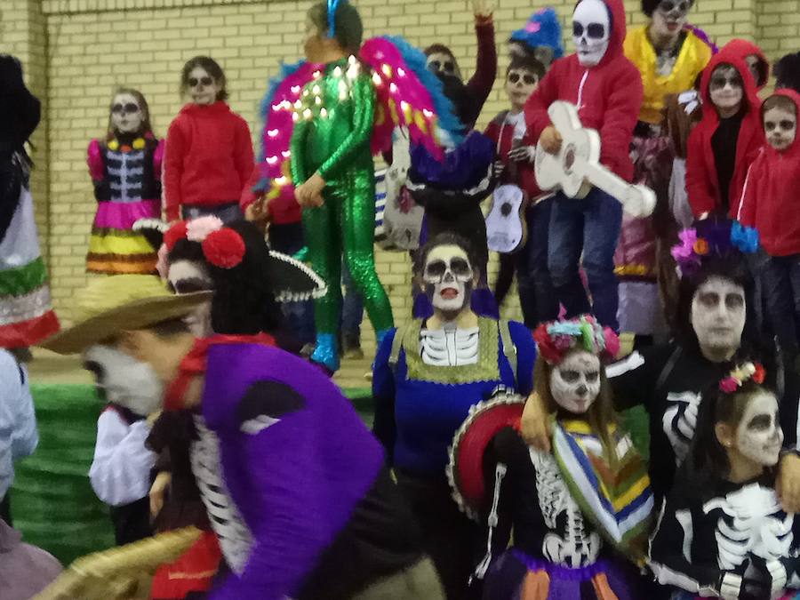 Fotos: Defile de Carnaval en Velilla