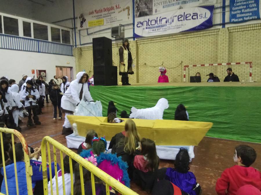 Fotos: Defile de Carnaval en Velilla