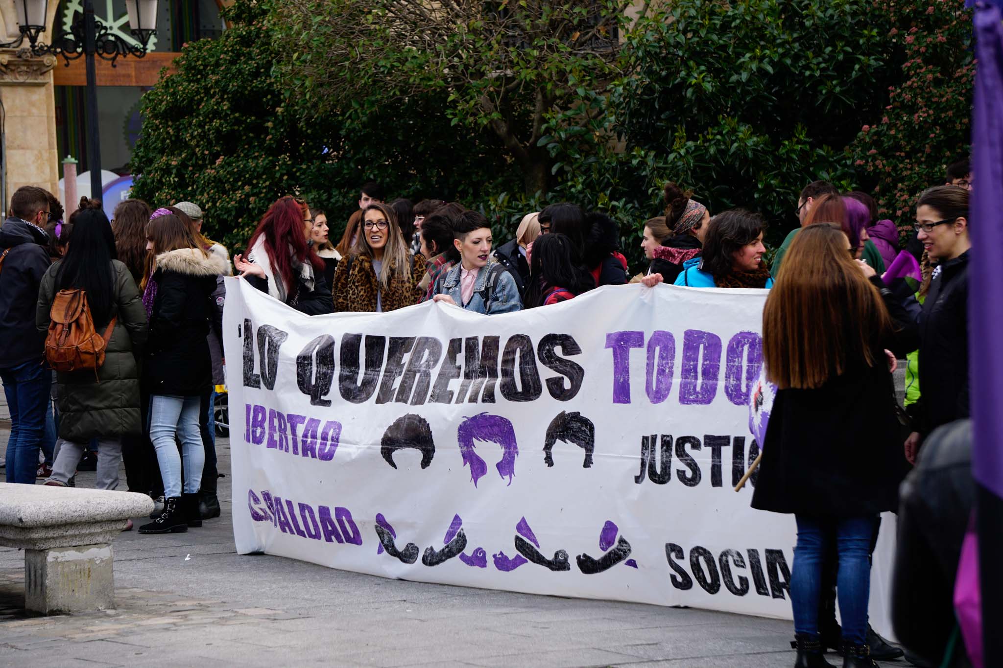 Fotos: Concentración estudiantil del 8-M en la plaza de los Bandos de Salamanca