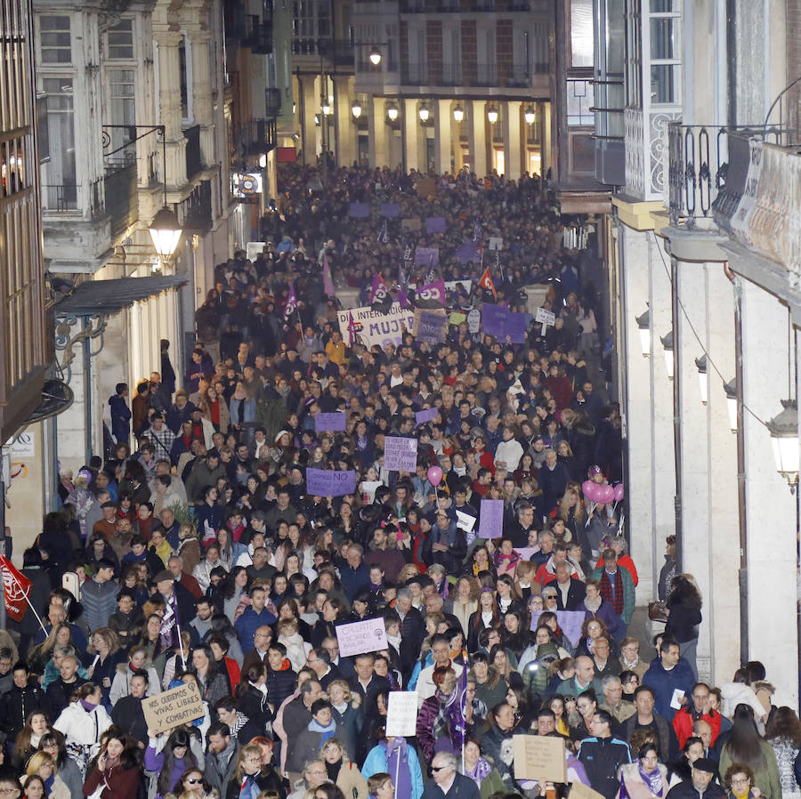 Fotos: Palencia se manifiesta en el Día de la Mujer