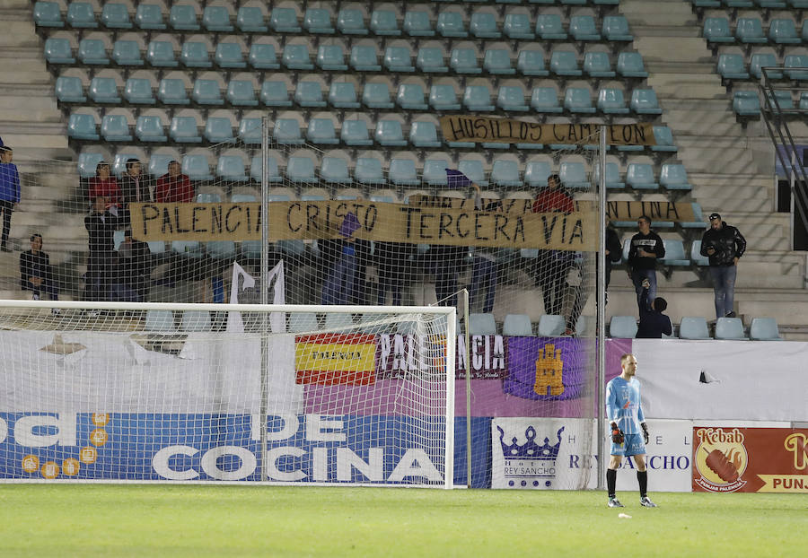 Fotos: Palencia Cristo Atlético 0 - 0 Real Ávila