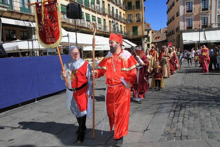 Fotos: Domingo de Piñata en Segovia