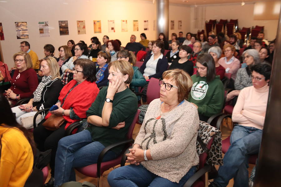 Un momento de la presentación de la exposición, ayer, en Cuéllar.