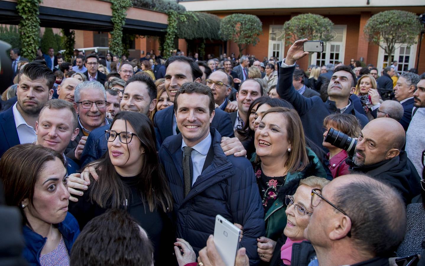 Fotos: Pablo Casado participa en un acto con militantes del Partido Popular en Valladolid