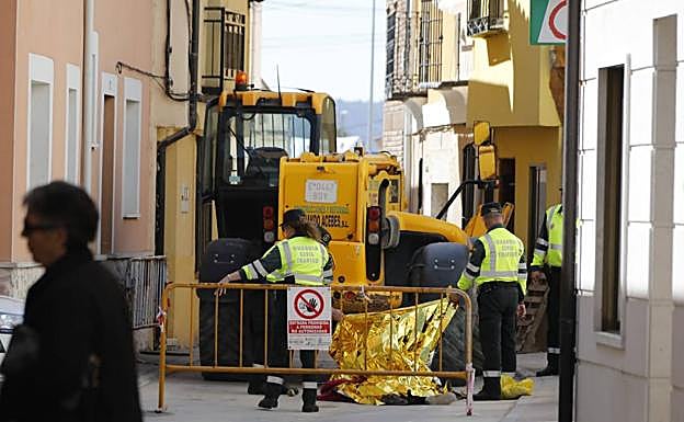 Fallece un vecino de Pesquera de Duero, en Valladolid, tras ser arrollado por una máquina de obra
