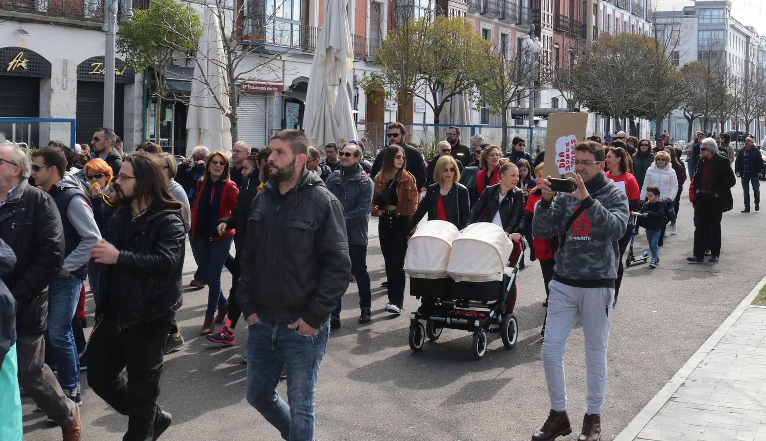 Fotos: Manifestación en Valladolid de los trabajadores de DIA