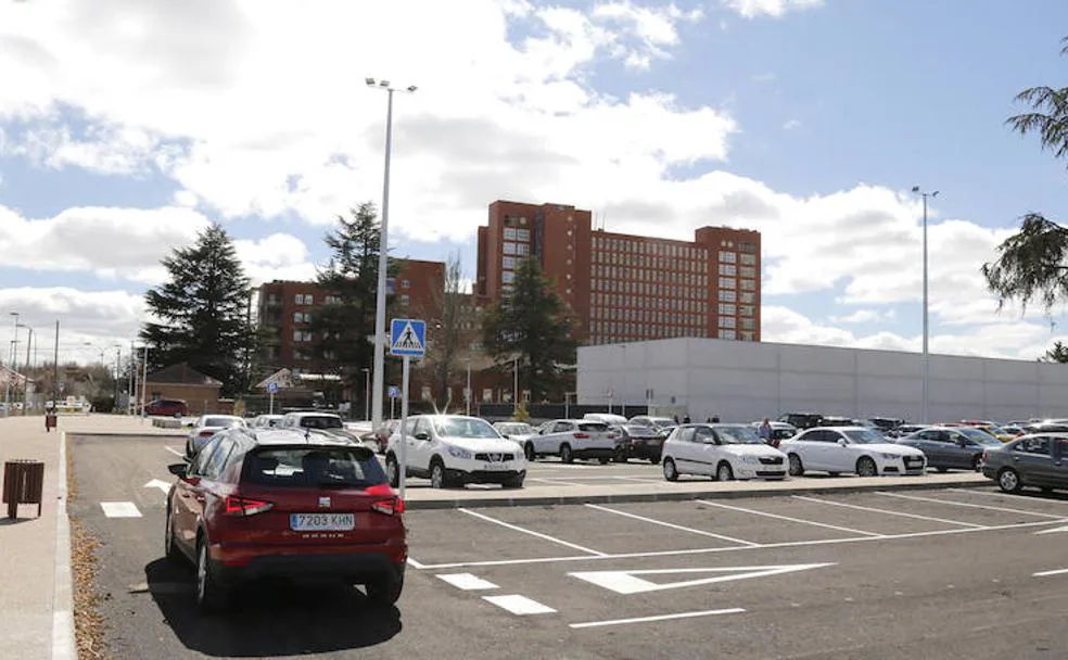 Nuevo aparcamiento del Hospital Río Carrión.