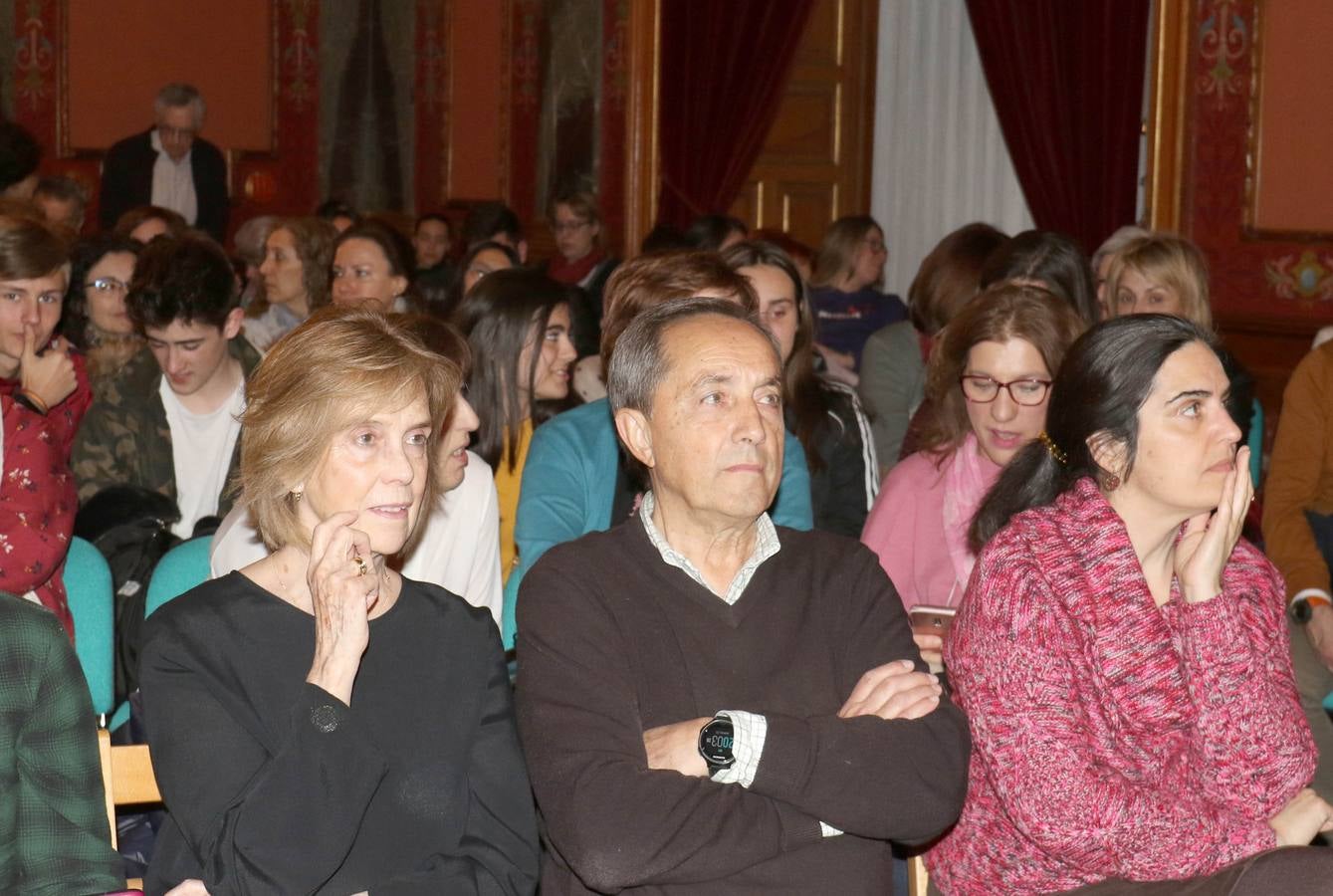 Emilio del Río ha protagonizado este jueves una suerte de conferencia cómica y lúdica sobre la etimología y los parentescos de nuestras palabras más comunes provenientes del latín.