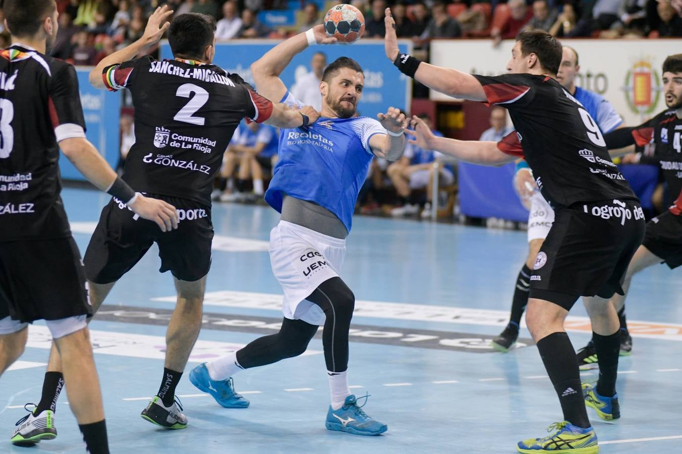 Los de Pisonero apelaron a la heroica tras el desenso, pero el partido ya estaba sentenciado en la primera mitad