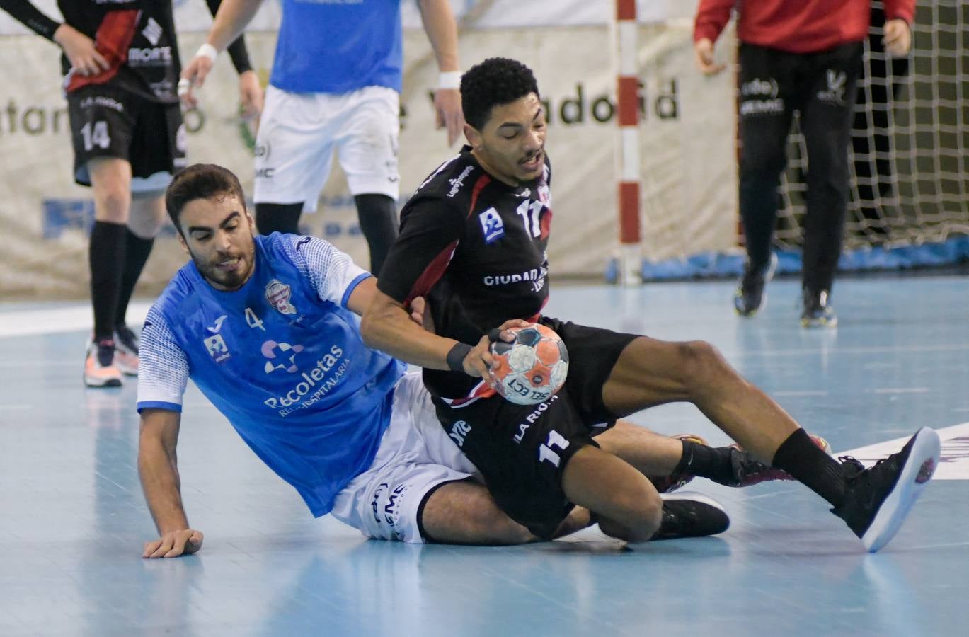 Los de Pisonero apelaron a la heroica tras el desenso, pero el partido ya estaba sentenciado en la primera mitad