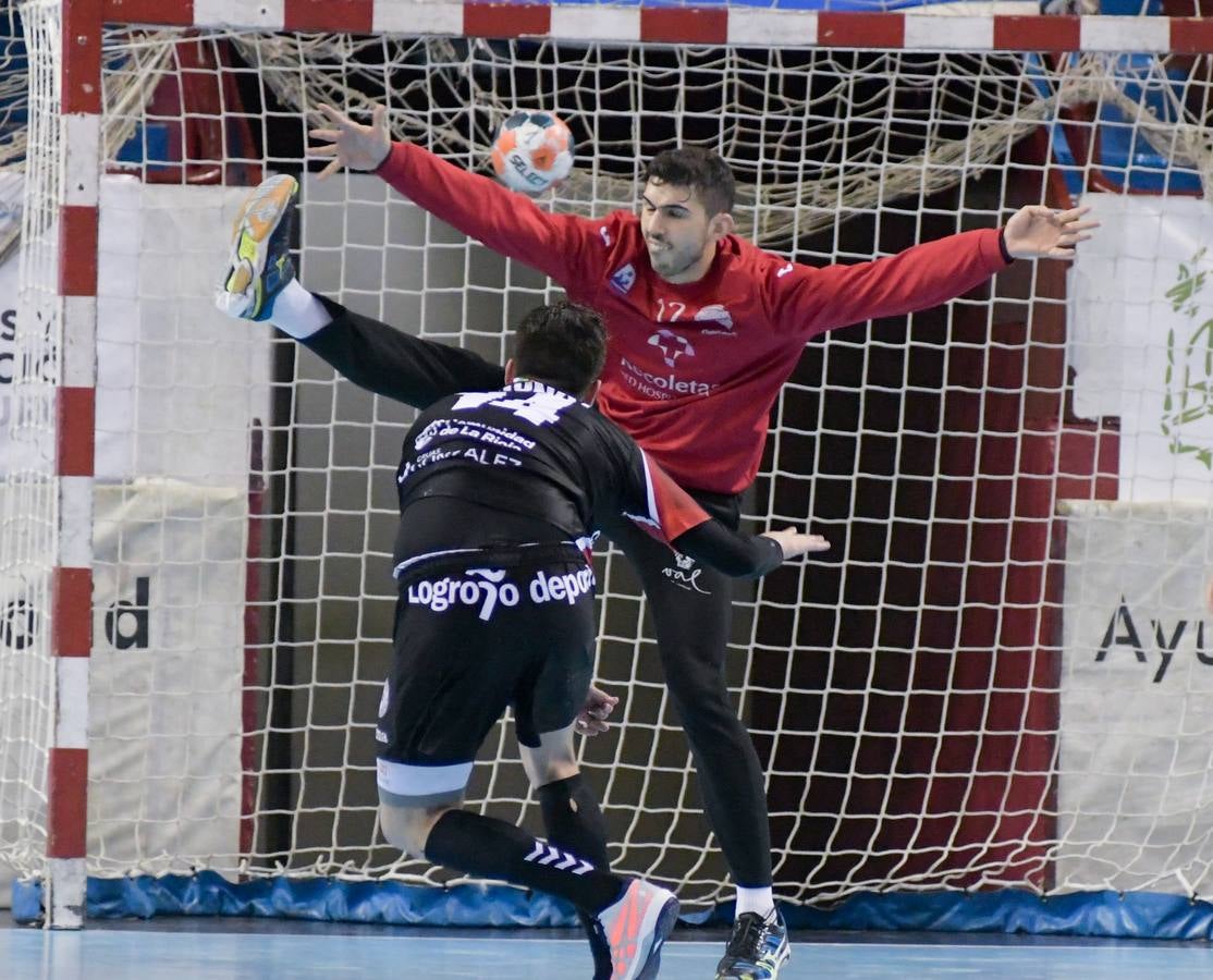 Los de Pisonero apelaron a la heroica tras el desenso, pero el partido ya estaba sentenciado en la primera mitad