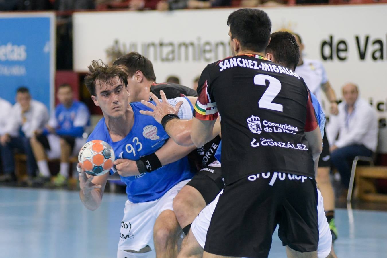 Los de Pisonero apelaron a la heroica tras el desenso, pero el partido ya estaba sentenciado en la primera mitad