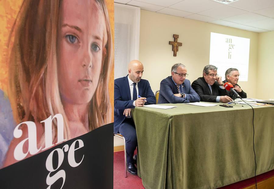 El representante de Las Edades, Enrique Martín (izq.); el delegado de la Junta, Javier López-Escobar; el vicario general, Ángel Galindo, y el responsable diocesano de Patrimonio, Miguel Ángel Barbado.