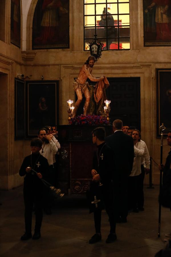 Via Cruis de Jesús Flagelado en la Clerecía de Salamanca.