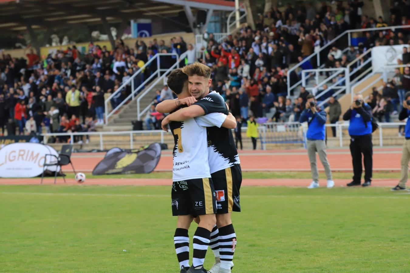 Fotos: Partido entre el Unionistas y Fuenlabrada